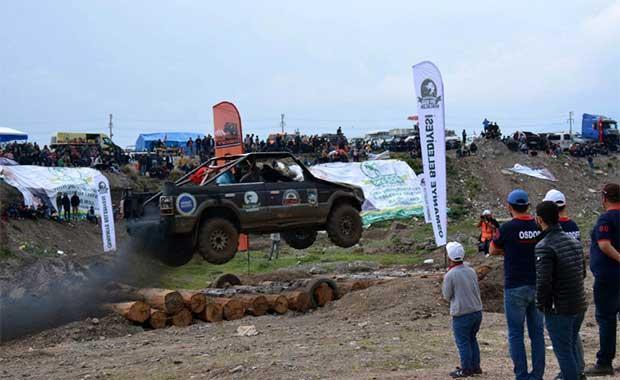 Off Road tutkunları Osmaniye de buluştu Otomobil Haberleri