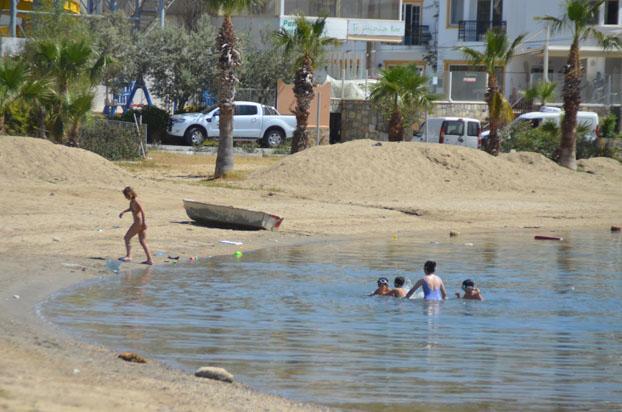 Bodrum da sahiller turistlere kaldı Tatil Seyahat Haberleri