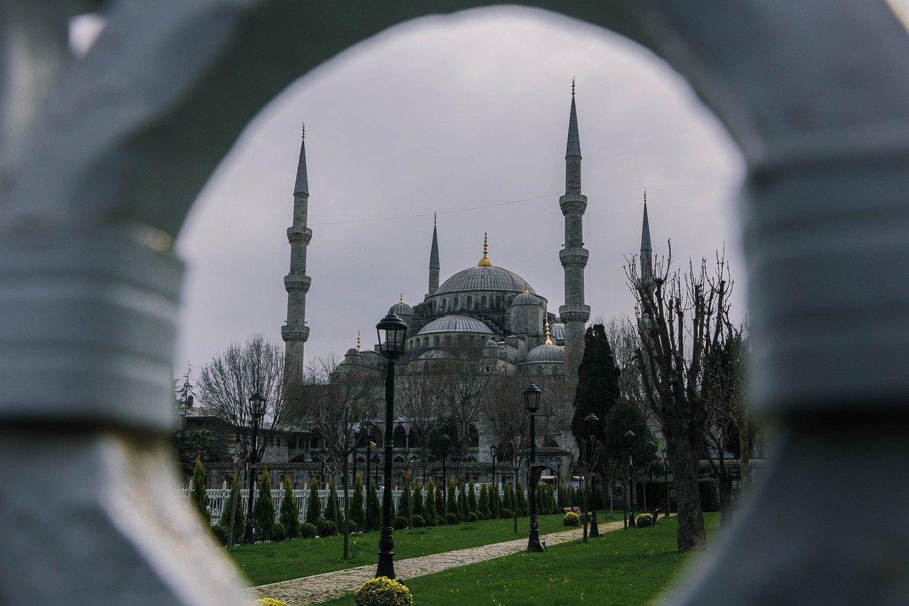 FELAK NAS SURESİ OKU Felak Nas Suresi Okunuşu Yazılışı ve Türkçe