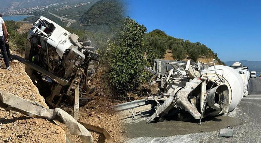 Aynı firmaya ait iki beton mikseri kafa kafaya çarpıştı Ölü ve