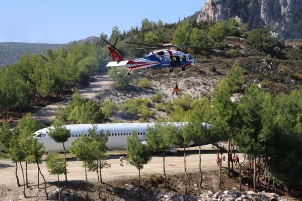 Tam 19 yıldır Türkiye ve KKTC den nefes kesen tatbikat Son Dakika