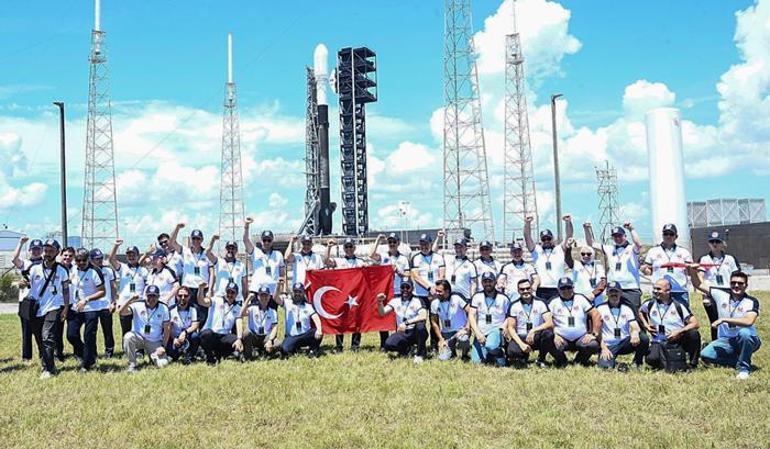 Türkiye nin ilk yerli ve milli uydusu Türksat 6A uzaya fırlatıldı