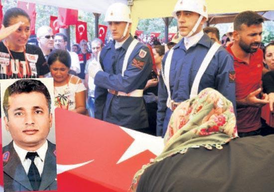 Türkiye şehitlerini yüreğine gömdü