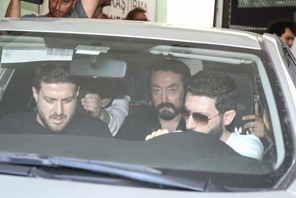 Saçan: Asıl isim Tuğba Babuna