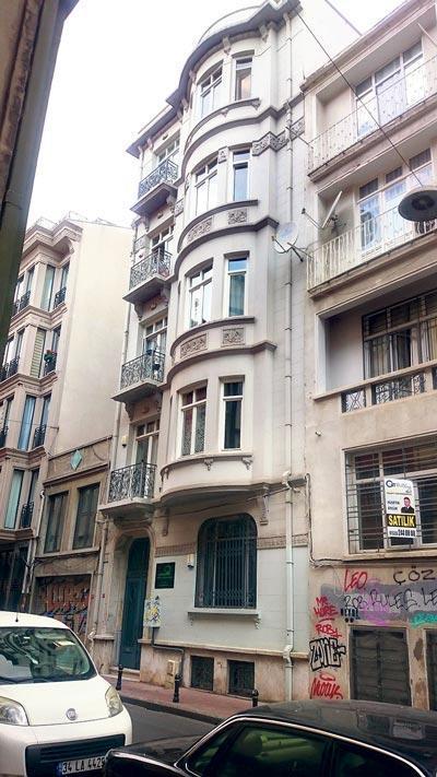 Tarihi eser engeline takıldı