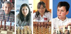 Küçük satranççıların büyük hamleleri