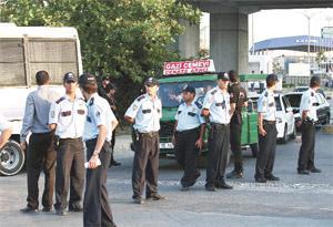 DHKP-C lideri için cemevi ve camide tören