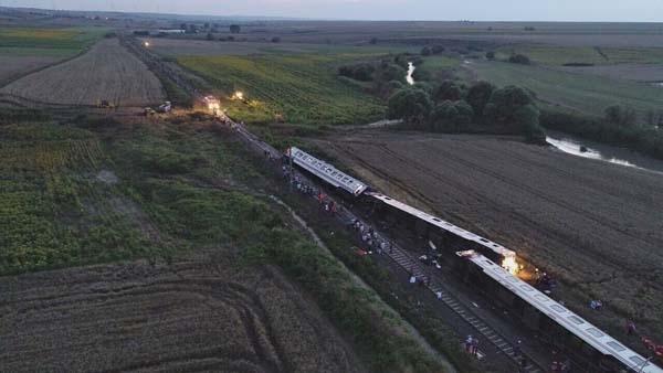 Tekirdağda tren faciası: 10 ölü, 73 yaralı