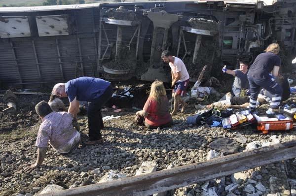 Tekirdağda tren faciası: 10 ölü, 73 yaralı