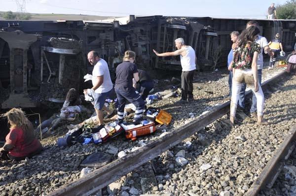 Tekirdağda tren faciası: 10 ölü, 73 yaralı