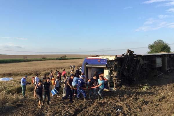 Tekirdağda tren faciası: 10 ölü, 73 yaralı