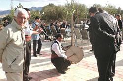 Paniğe gerek yok, devlet adamları halkı aydınlatsın