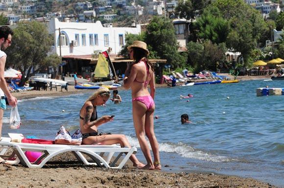 Sevgilisiz tatil