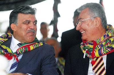 Gül ile Baykal’ı ‘barıştıran’ doktor