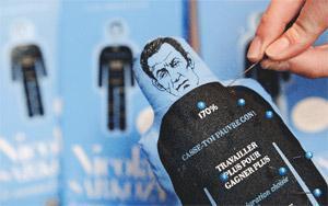 Sarkozy’ye vudu büyüsü yapmak serbest