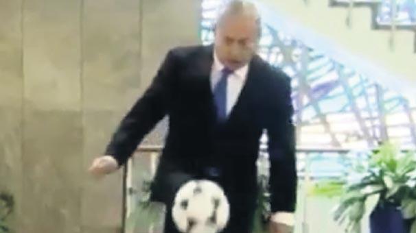 Netanyahu’dan futbollu devrim çağrısı