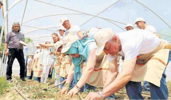 ‘Bursa’nın geleceğine değer katıyoruz’