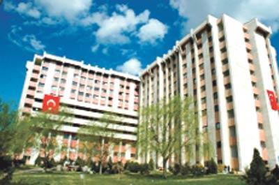 Röntgen için beklerken öldü