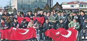 ASKER TAM KADRO