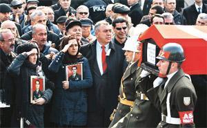 ASKER TAM KADRO