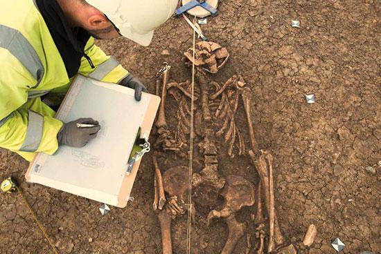 Korkunç şekilde öldürülmüş Romalı askerlere ait kalıntılar keşfedildi