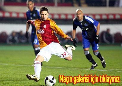 Galatasaray:2 Hamburg:3 (Maç sonucu)