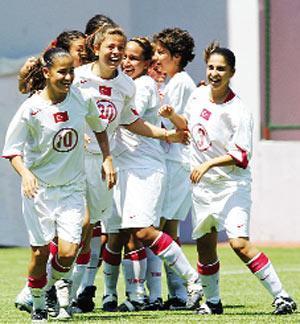 İki fotoğraf getir, takım kur, Türkiye kupası yap