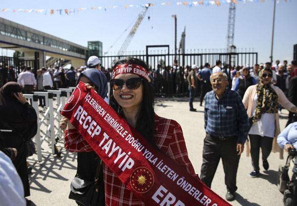 Son dakika... Cumhurbaşkanı Erdoğandan Ankaraya peş peşe müjdeler