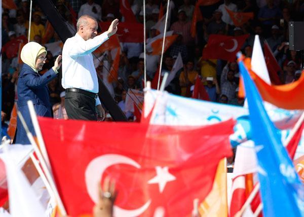 Son dakika... Cumhurbaşkanı Erdoğandan Ankaraya peş peşe müjdeler