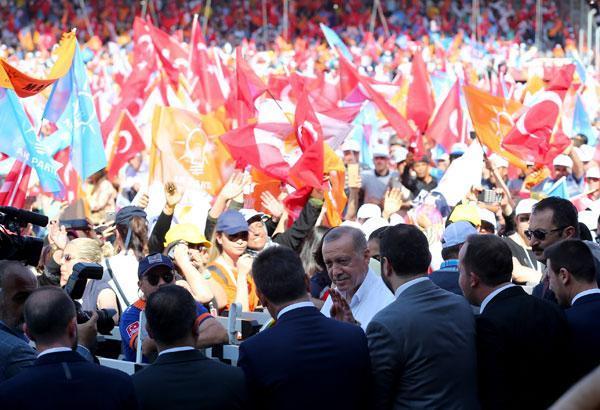 Son dakika... Cumhurbaşkanı Erdoğandan Ankaraya peş peşe müjdeler