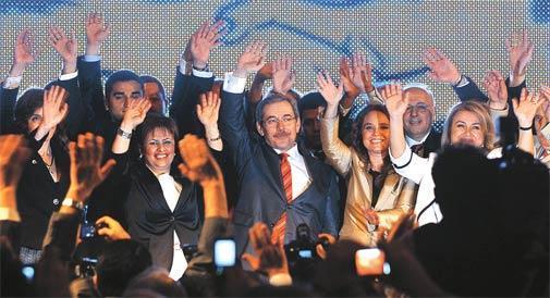 Türkiye’nin 61. partisi Abdüllatif Şener’den