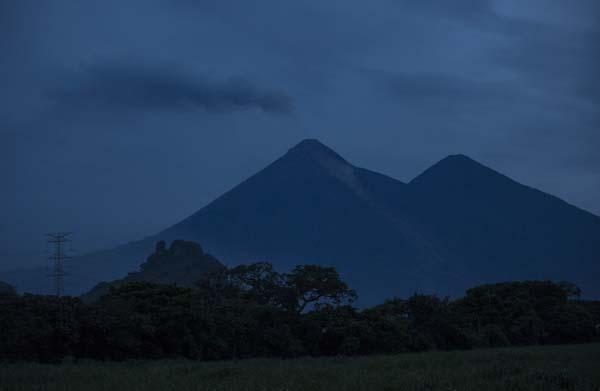 Fuego Yanardağındaki patlamalar sonrasın korkunç görüntüler