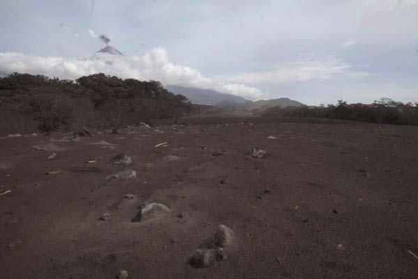 Fuego Yanardağındaki patlamalar sonrasın korkunç görüntüler
