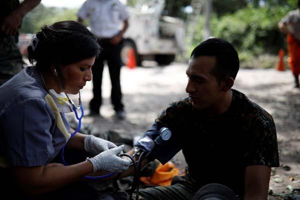 Fuego Yanardağındaki patlamalar sonrasın korkunç görüntüler
