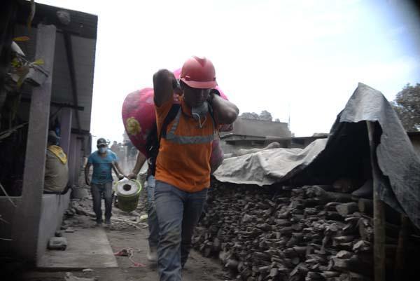 Korkunç fotoğraflar gelmeye devam ediyor