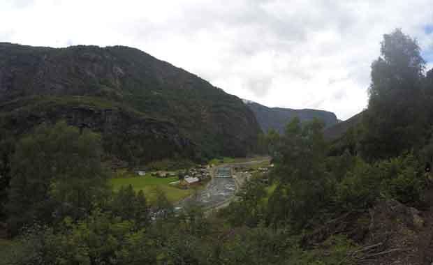 Dünyanın en güzel manzaralı tren yolculuğu Flam