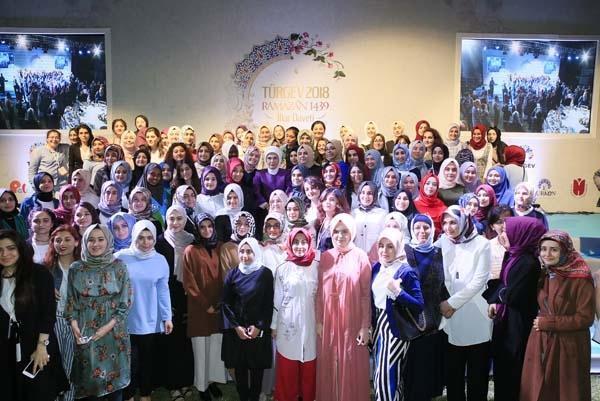 Emine Erdoğan: Çabalarımız aynı nehre aksın ve çağlayanlar  oluştursun