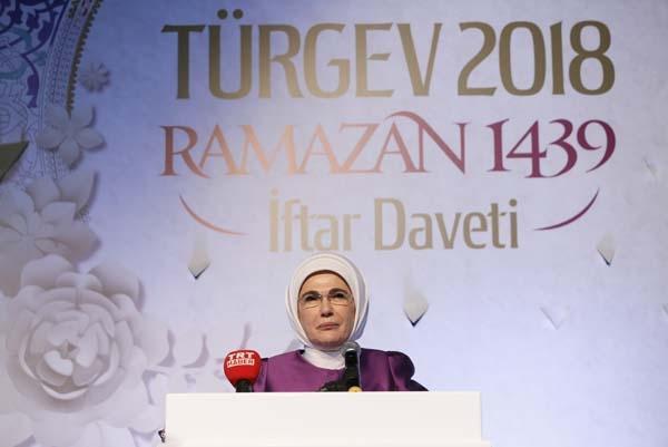 Emine Erdoğan: Çabalarımız aynı nehre aksın ve çağlayanlar  oluştursun
