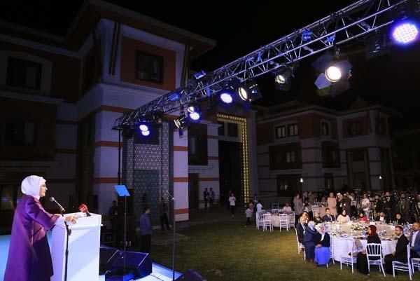 Emine Erdoğan: Çabalarımız aynı nehre aksın ve çağlayanlar  oluştursun