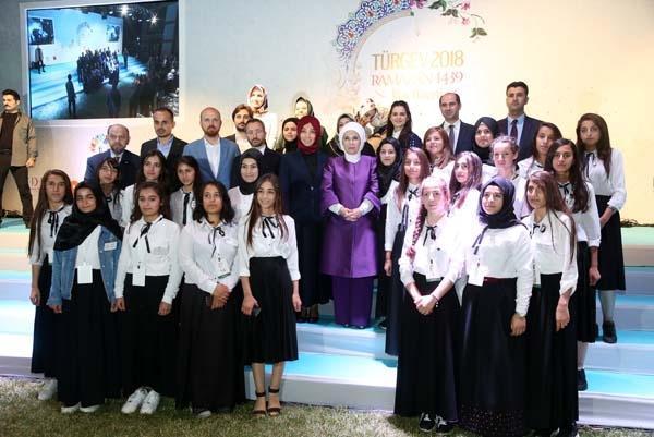 Emine Erdoğan: Çabalarımız aynı nehre aksın ve çağlayanlar  oluştursun