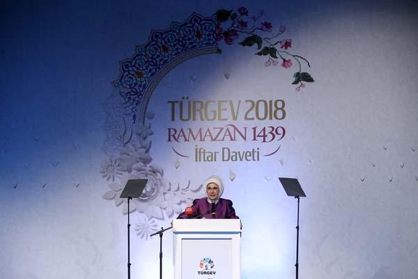 Emine Erdoğan: Çabalarımız aynı nehre aksın ve çağlayanlar  oluştursun