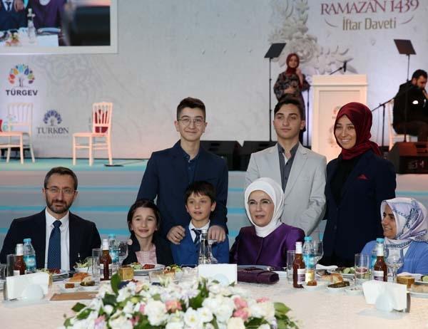 Emine Erdoğan: Çabalarımız aynı nehre aksın ve çağlayanlar  oluştursun