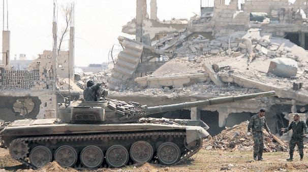Esad YPG’ye sert çıktı