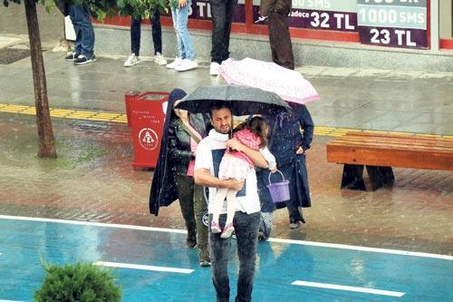 Yağmur Bursa’yı vurdu