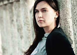 ASiDEN RiTANIN ŞARKISINA