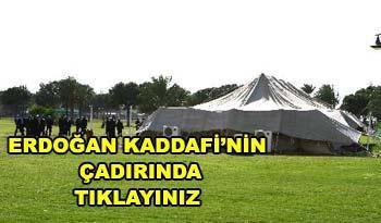 Kaddafi Erdoğanı öperek karşıladı