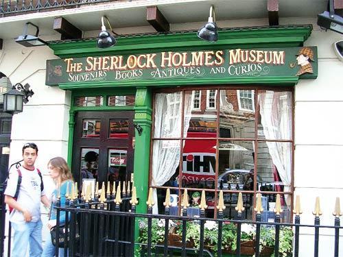 En ünlü dedektif Sherlock Holmes
