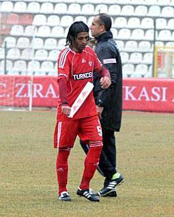 Sivassporda Hayrettin süresiz kadro dışı bırakıldı