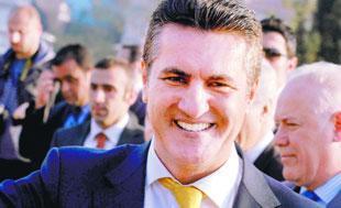 İKi ELiYLE  Bi TEKEL’i YÖNETEMEYEN HÜKÜMET
