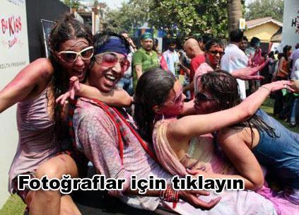 Hindistanda Holi Festivali